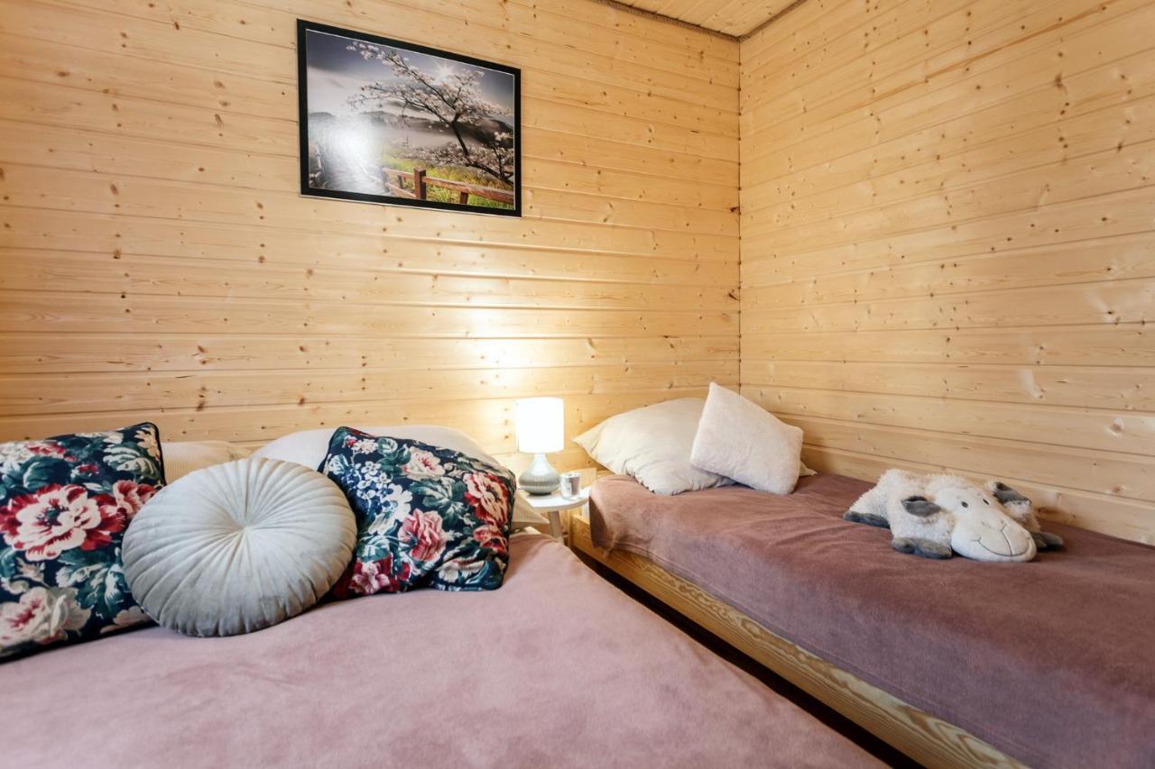Domki Dobra Miejscowka 50 M Od Jeziora Solinskiego Sauna Jacuzzi 504-978-418 Polanczyk Luaran gambar